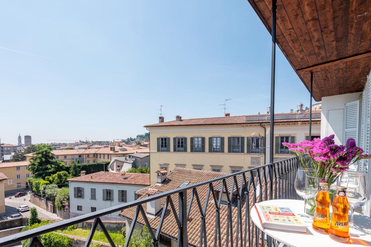 Rego Apartments - Boutique Aparthotel With Some Off-Site Apartments In A Charming Historic District Close To Upper Town Bérgamo Exterior foto