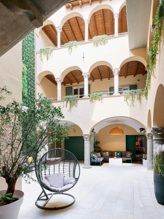 Rego Apartments - Boutique Aparthotel With Some Off-Site Apartments In A Charming Historic District Close To Upper Town Bérgamo Exterior foto