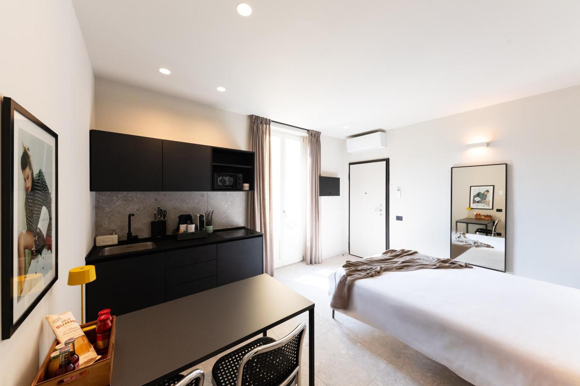 Rego Apartments - Boutique Aparthotel With Some Off-Site Apartments In A Charming Historic District Close To Upper Town Bérgamo Exterior foto